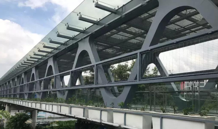 开远论管桁架结构工程弯管加工防锈处理的方法